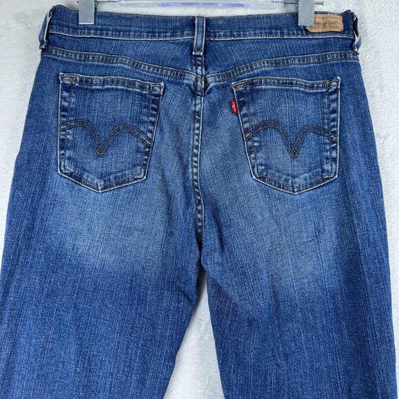 Levi's 515 Jeans Womens Size 8 Short Bootcut Leg Mid Rise Medium Wash Blue - Picture 3 of 11